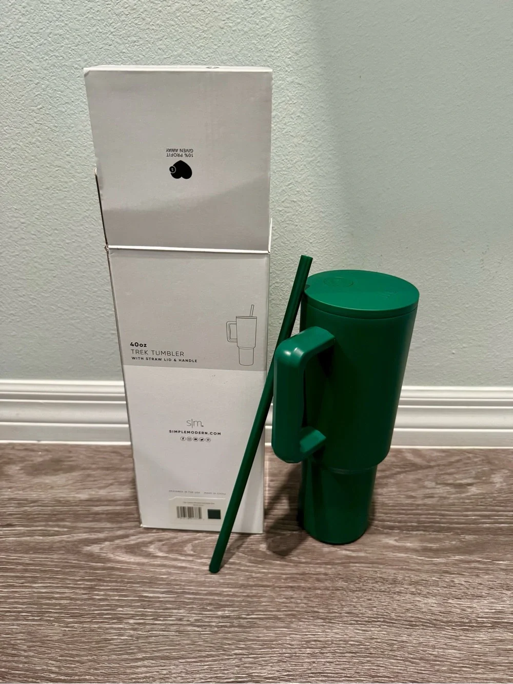 Simple Modern 40 oz Trek Tumbler with Handle and Straw Lid Hunter Green NIB